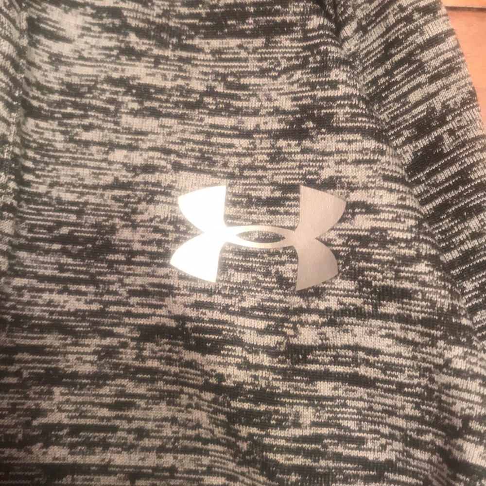 Under Armour Thin (Light Weight) Pullover - image 2